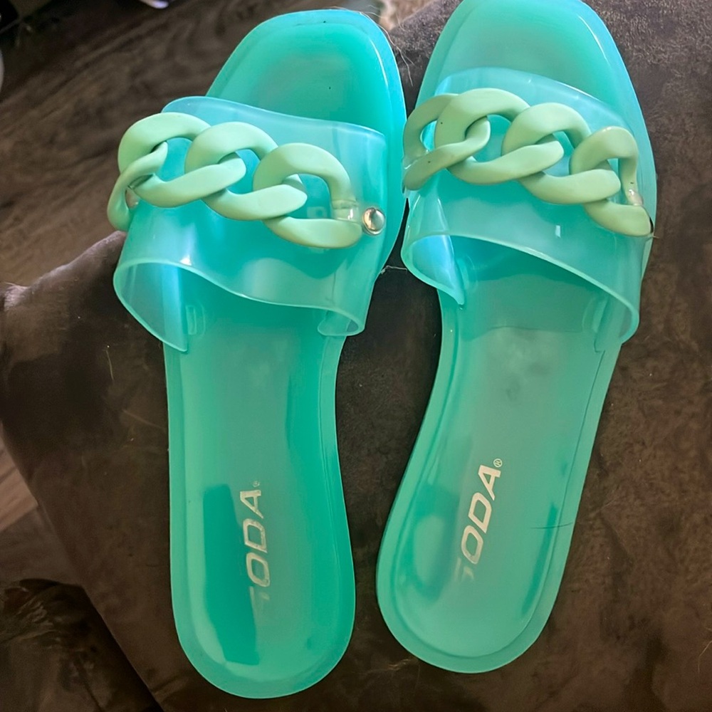 2 for $15 🌷Ladies sandals sz5